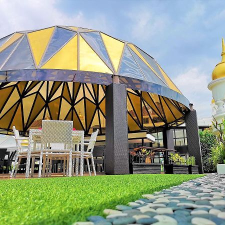 Tara Hotel Yogyakarta Tugu Eksteriør billede