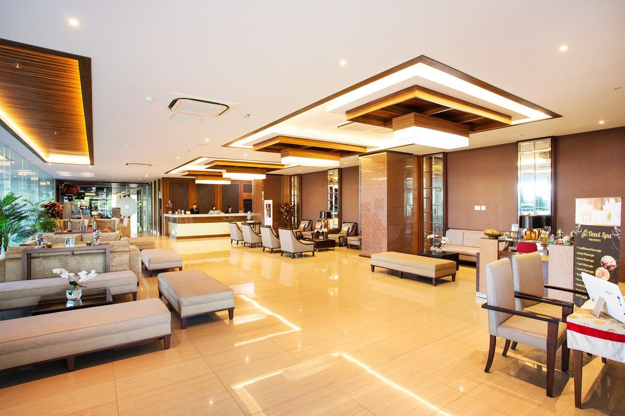 Tara Hotel Yogyakarta Tugu Eksteriør billede